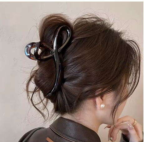 مخالب شعر بسيطة لامعة على شكل قطرة الماء للنساء على الطراز الكوري الجديد ملحقات مشبك شعر كبير من الرأس بحجم سمك القرش